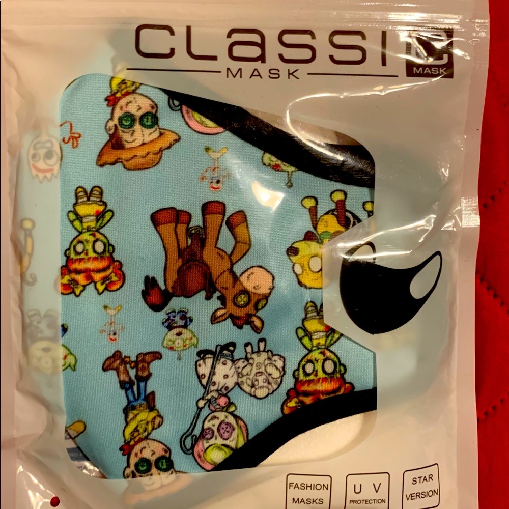 Set of 3 Zombie Toy Story face masks 😷